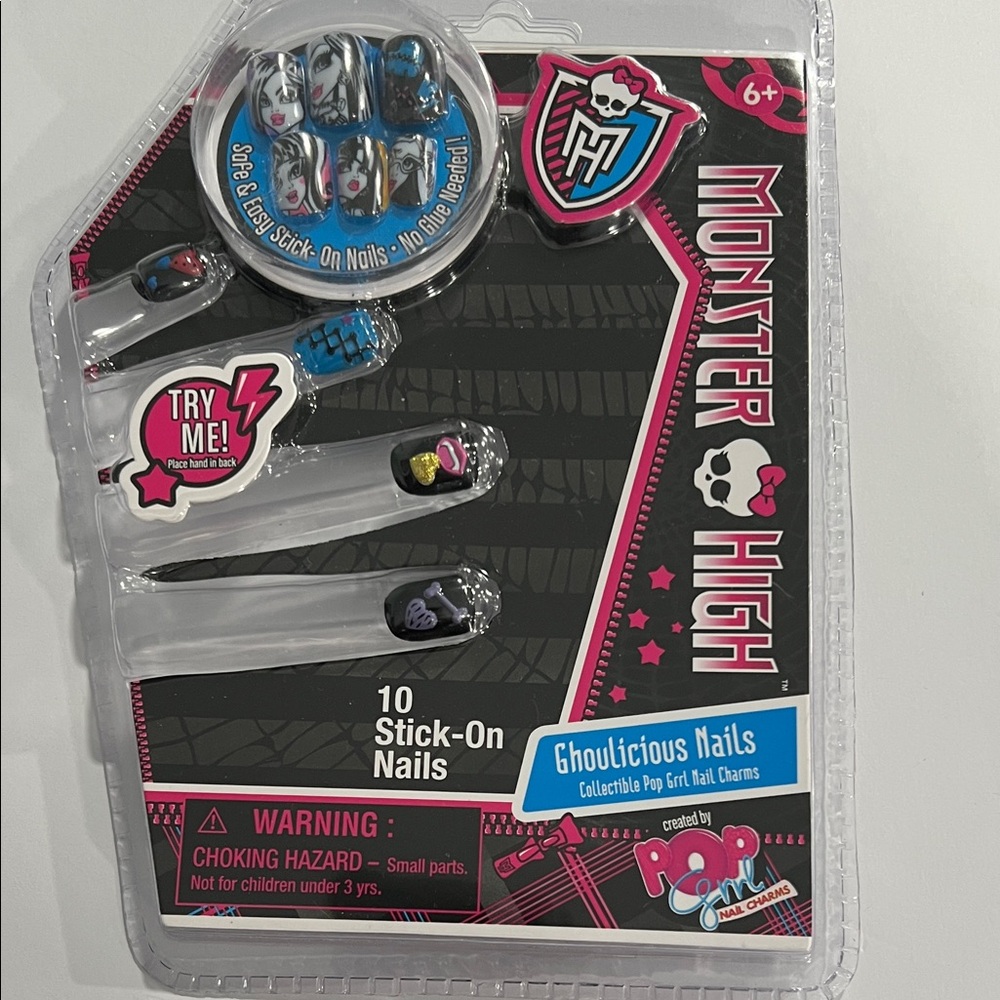 Monster High Ghoullicious Stick-On Nails - Black, Pink, Blue